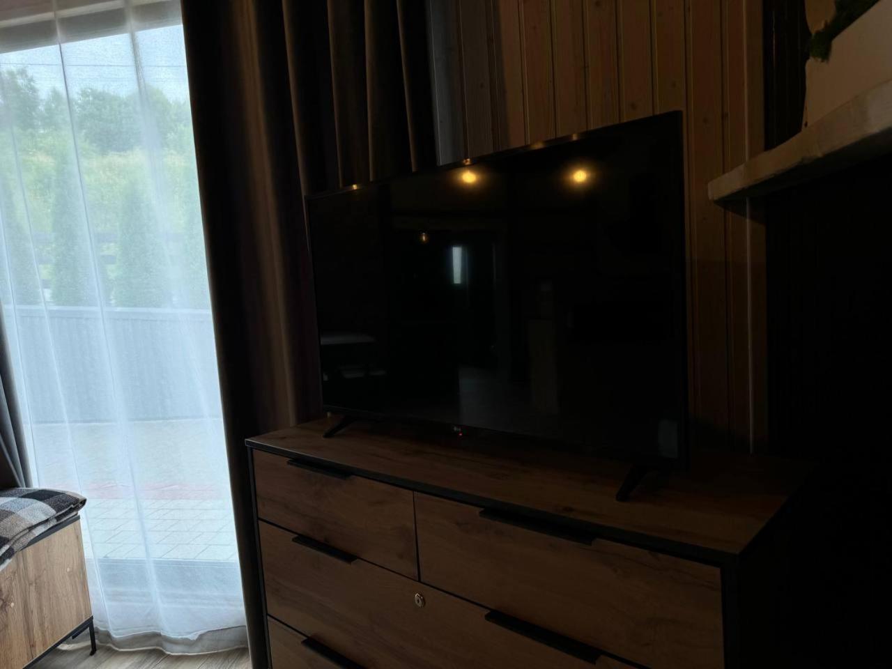Tustan Apart Urych Buitenkant foto
